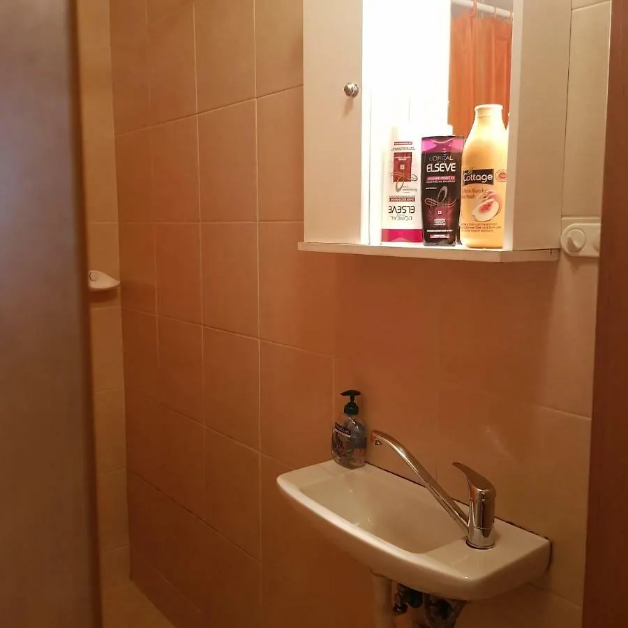 Modern Apartment In The Heart Of Sofia 0*,